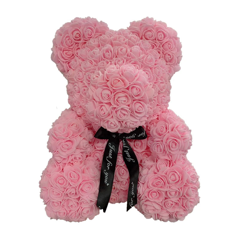 Orsetto di rose artificiali con cuore