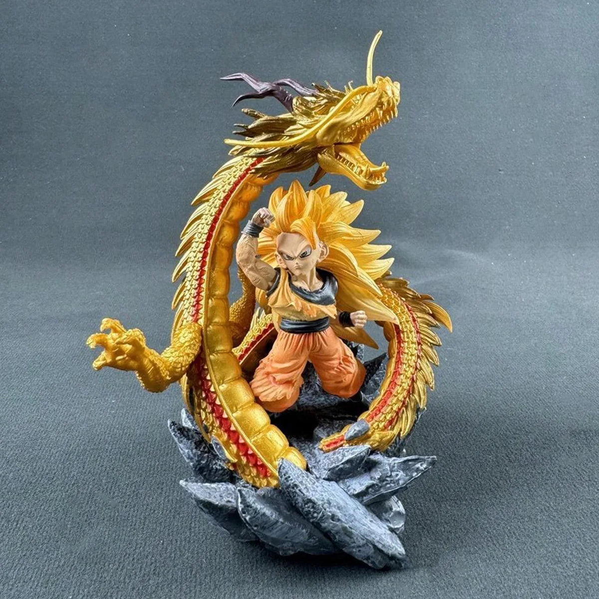 Personaggio Q Version Dragon Ball Z – Figura SSJ3 Goku Dragon Fist 14cm PVC Statua Collezione