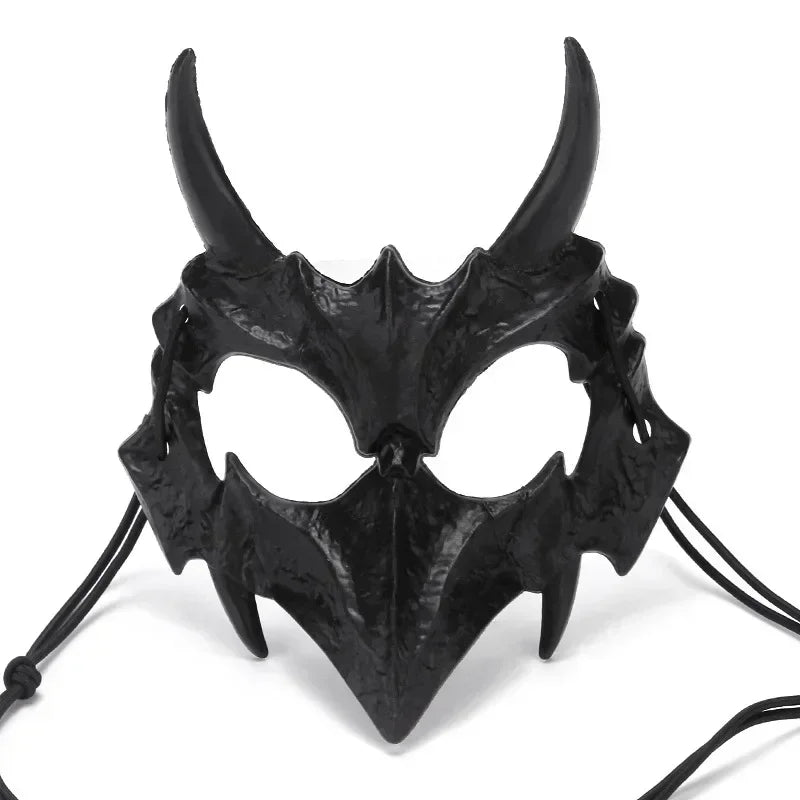 Maschera teschio demone con denti lunghi