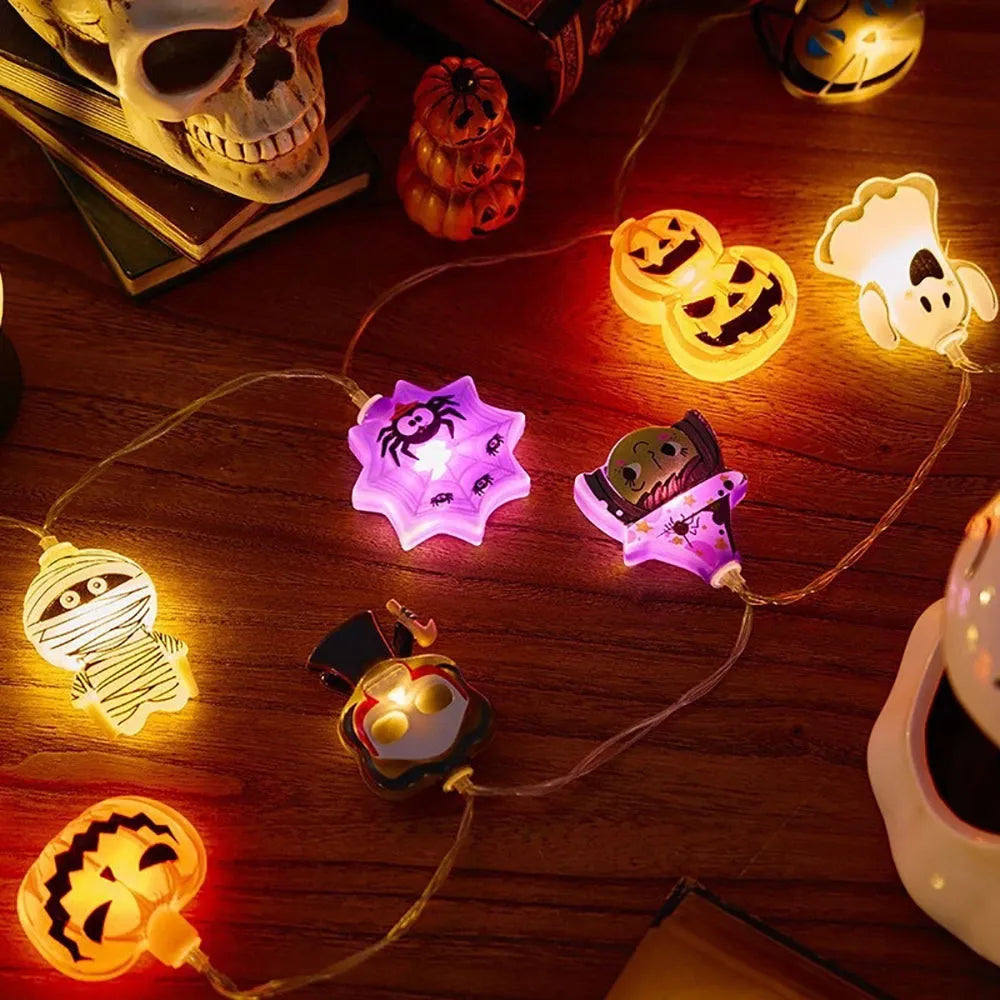 Catena luminosa LED Halloween con zucche e fantasmi