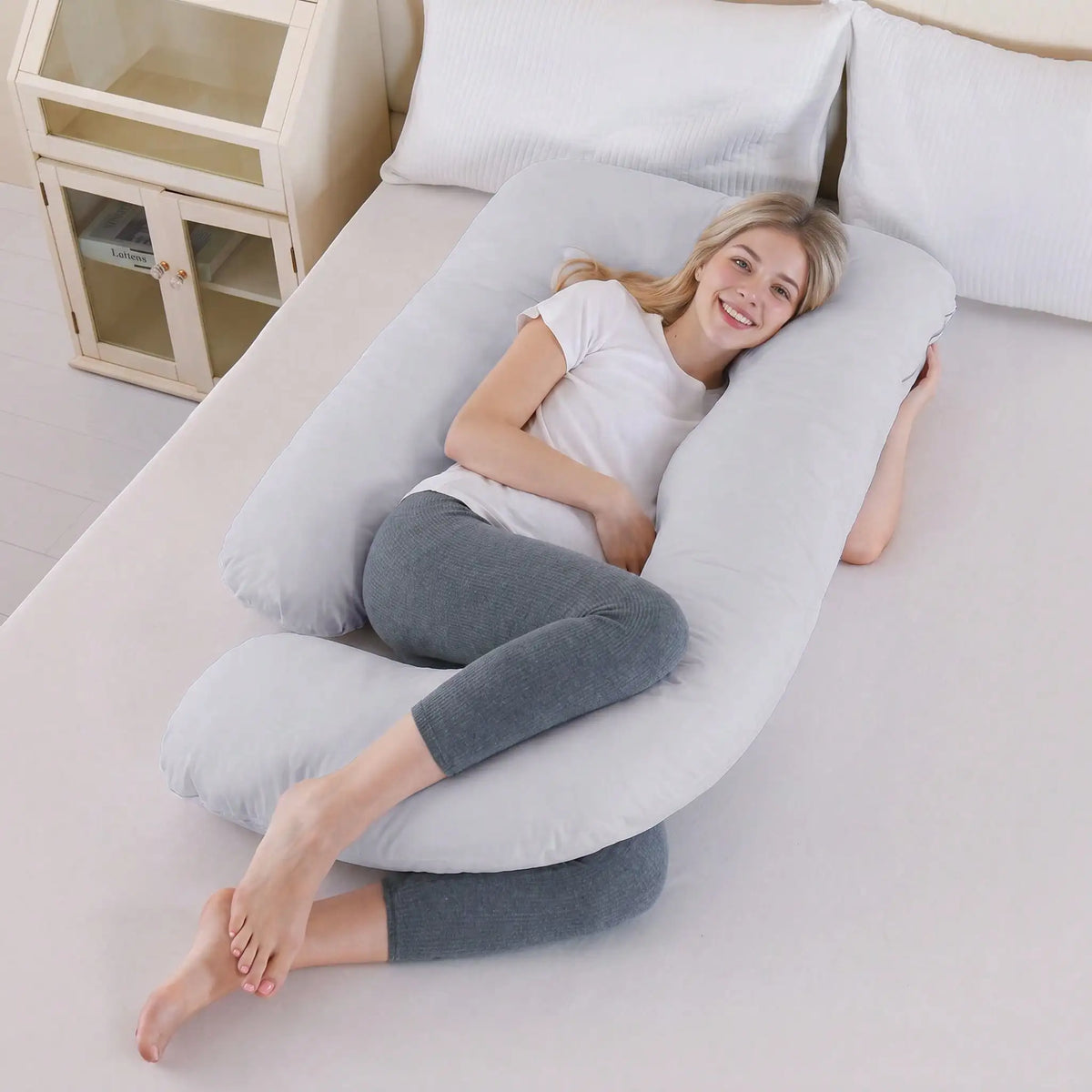 Cuscino Gravidanza a Forma di G – Tessuto Fresco e Traspirante, Supporto Maternità per Dormire su un Fianco, Allattamento e Recupero Post-Parto