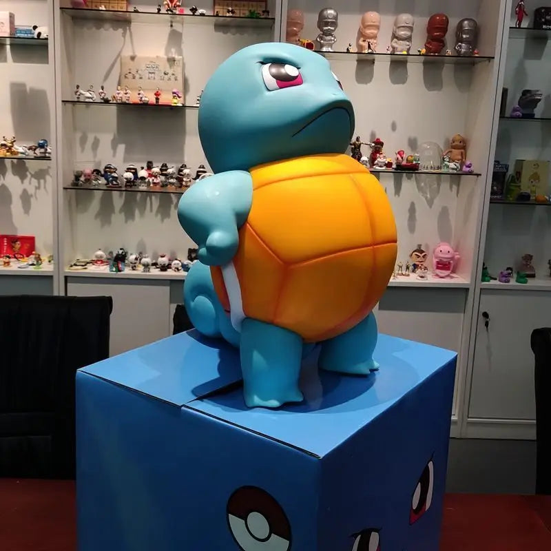 Statuetta Squirtle Tsundere con Poké Ball Bandai – Figurina in Plastica, Decorazione Auto e Scrivania, Idea Regalo Pokémon