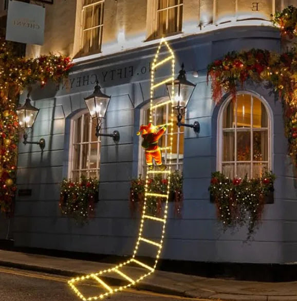 Babbo Natale luminoso su scala con LED
