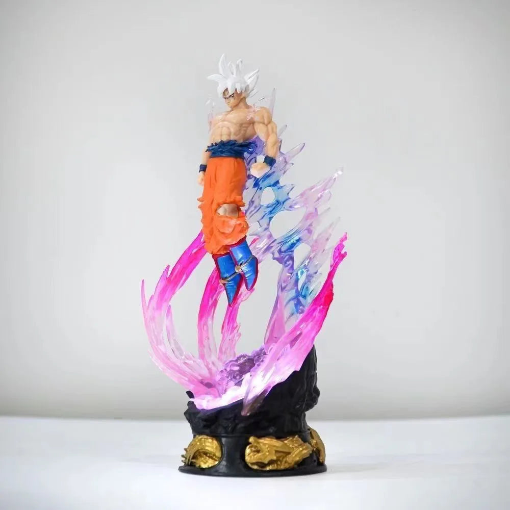 Action Figure Goku Ultra Istinto – Dragon Ball Z | Statua in PVC 24cm da Collezione