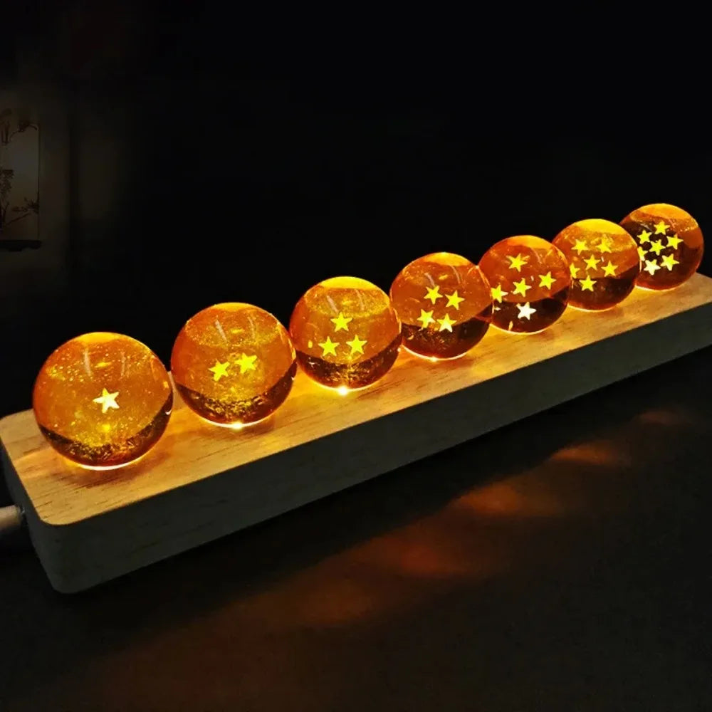 Sfera del Drago Dragon Ball Z – Cristallo Giallo con Base LED in Legno, 1-7 Stelle, Lampada da Notte e Decorazione Scrivania