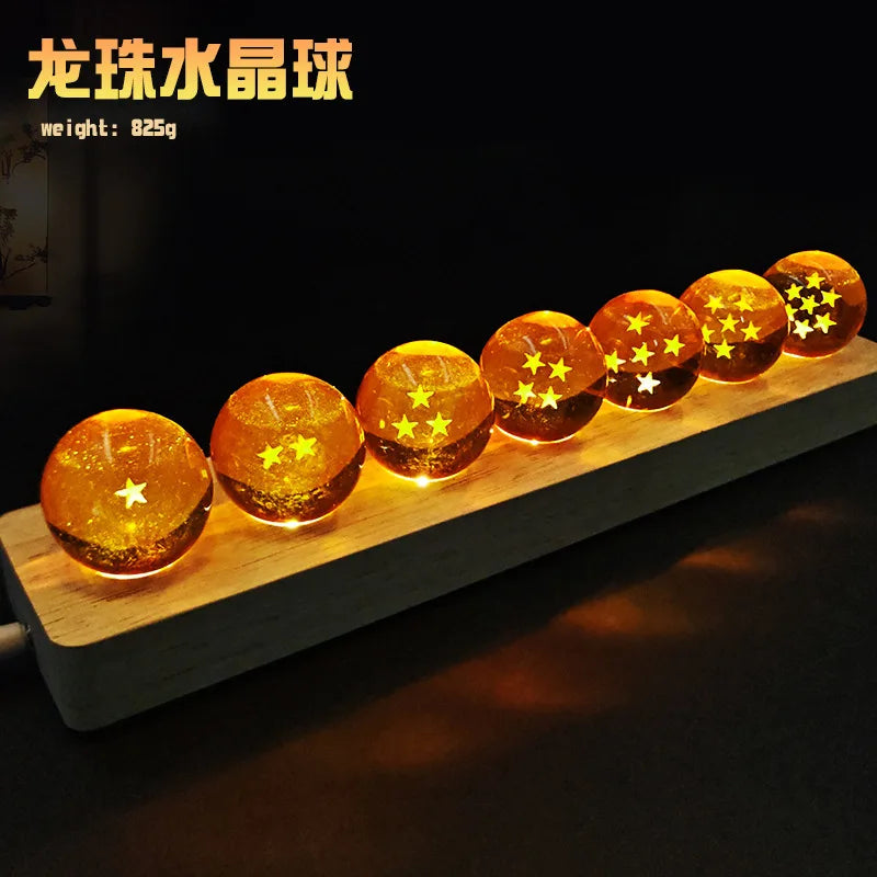 Sfera del Drago Dragon Ball Z – Cristallo Giallo con Base LED in Legno, 1-7 Stelle, Lampada da Notte e Decorazione Scrivania